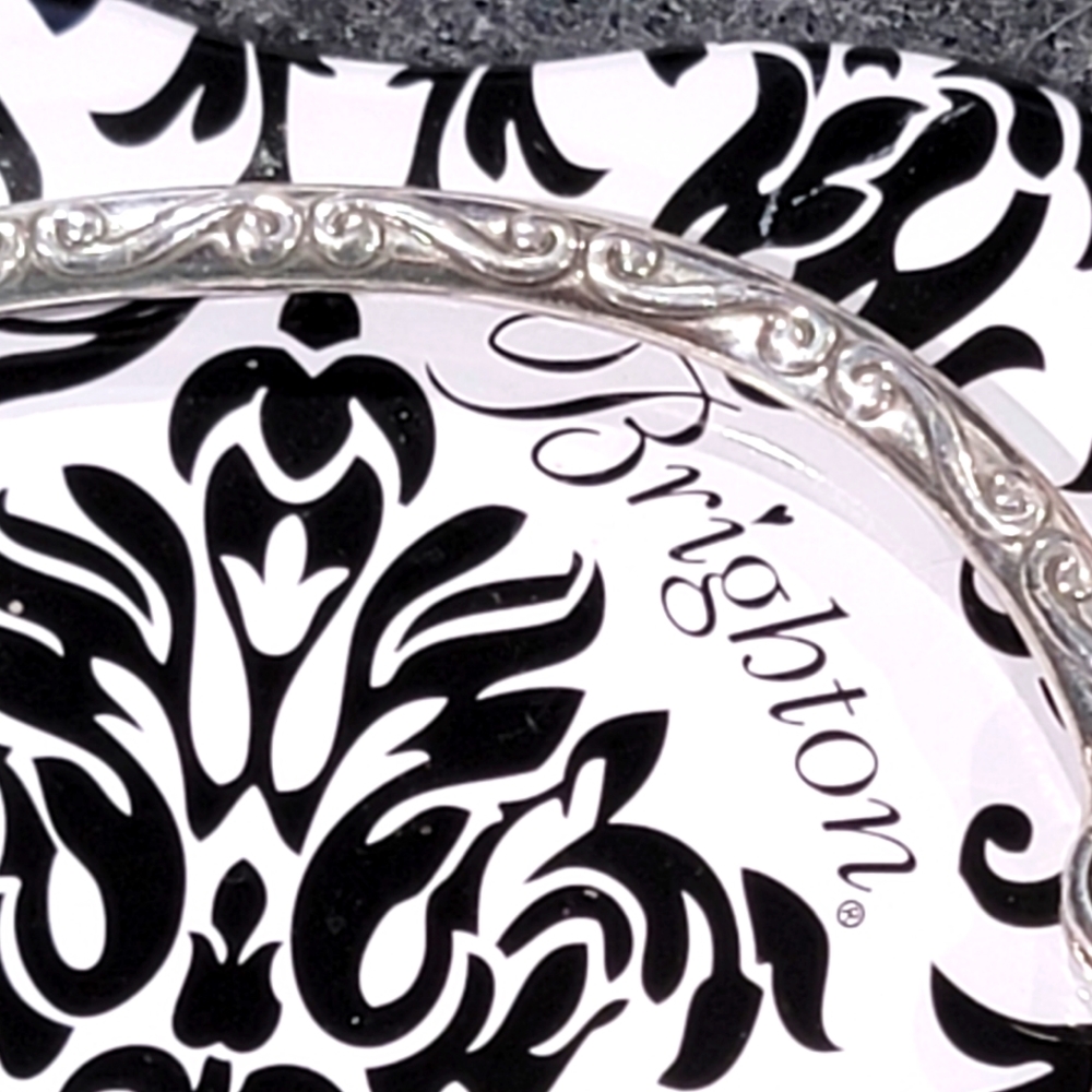 BRIGHTON RETIRED CHILLY WILLY SNOWMAN BANGLE NWOT - Picture 3 of 13
